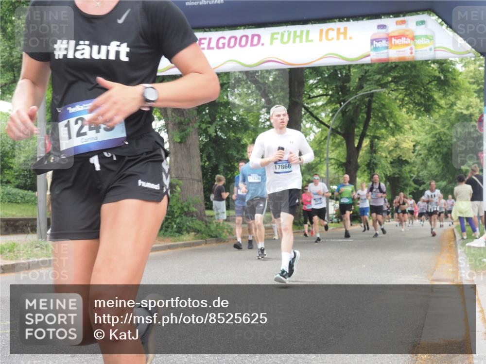 29.06.2025 - hella hamburg halbmarathon KatJ http://msf.ph/oto/8525625 29.06.2025 10:53:00 Zwischen KM18-KM19 1249, 6489 meine-sportfotos.de