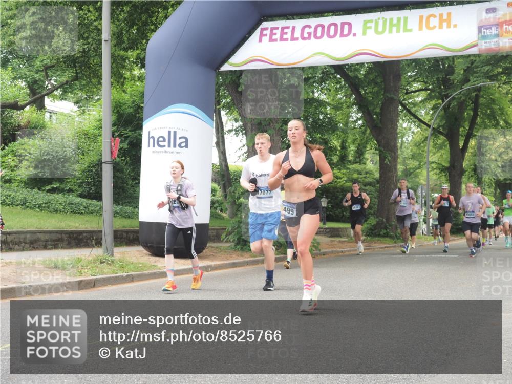 29.06.2025 - hella hamburg halbmarathon KatJ http://msf.ph/oto/8525766 29.06.2025 10:53:07 Zwischen KM18-KM19 1781, 4227, 4499, 5951, 8402 meine-sportfotos.de