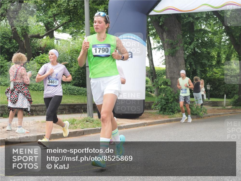 29.06.2025 - hella hamburg halbmarathon KatJ http://msf.ph/oto/8525869 29.06.2025 10:53:14 Zwischen KM18-KM19 1790, 3461, 4227, 4286, 4322 meine-sportfotos.de