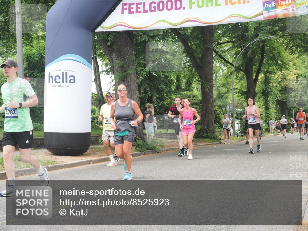 29.06.2025 - hella hamburg halbmarathon KatJ http://msf.ph/oto/8525923 29.06.2025 10:53:19 Zwischen KM18-KM19 1790, 3461, 4286, 4782, 7485 meine-sportfotos.de