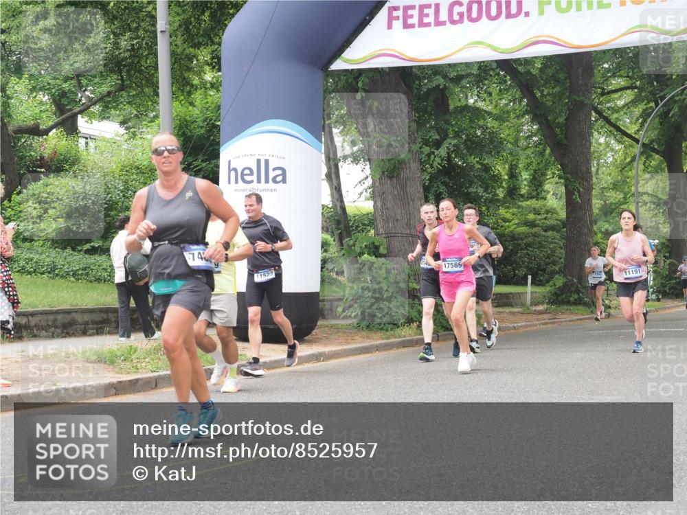 29.06.2025 - hella hamburg halbmarathon KatJ http://msf.ph/oto/8525957 29.06.2025 10:53:20 Zwischen KM18-KM19 1790, 3461, 4286, 4782, 5869, 7485 meine-sportfotos.de