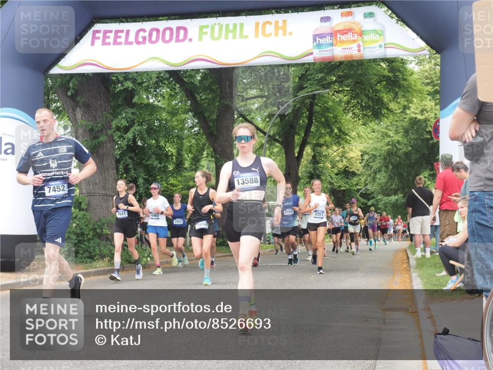 29.06.2025 - hella hamburg halbmarathon KatJ http://msf.ph/oto/8526693 29.06.2025 11:03:12 Zwischen KM18-KM19 1331, 2548, 5440, 6336, 7094, 7452, 8210, 8253 meine-sportfotos.de