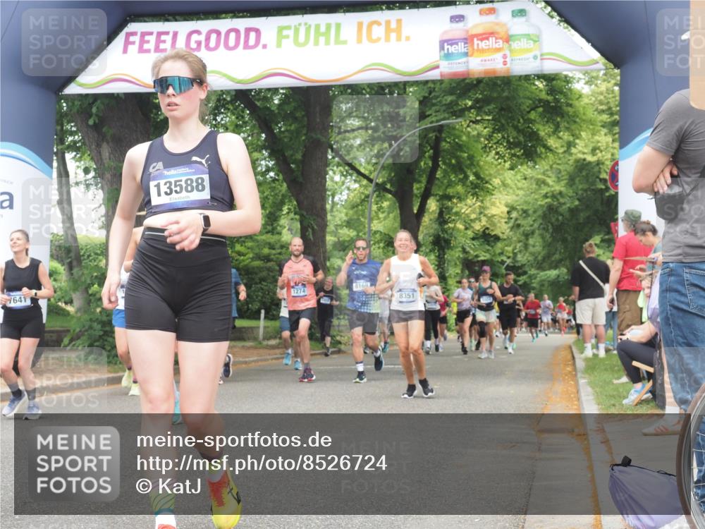 29.06.2025 - hella hamburg halbmarathon KatJ http://msf.ph/oto/8526724 29.06.2025 11:03:14 Zwischen KM18-KM19 1331, 2548, 5440, 6336, 7094, 7452, 7641, 8169, 8253, 8351 meine-sportfotos.de
