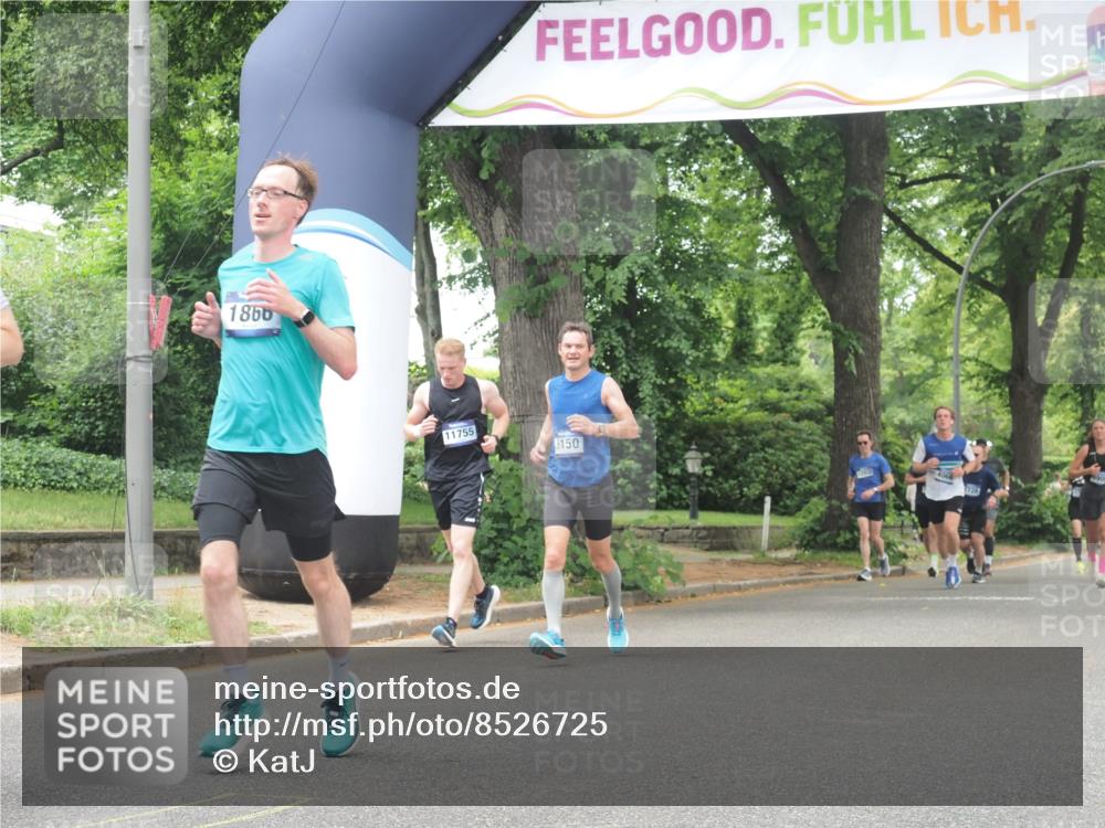 29.06.2025 - hella hamburg halbmarathon KatJ http://msf.ph/oto/8526725 29.06.2025 10:53:56 Zwischen KM18-KM19 1866, 4532, 5150 meine-sportfotos.de