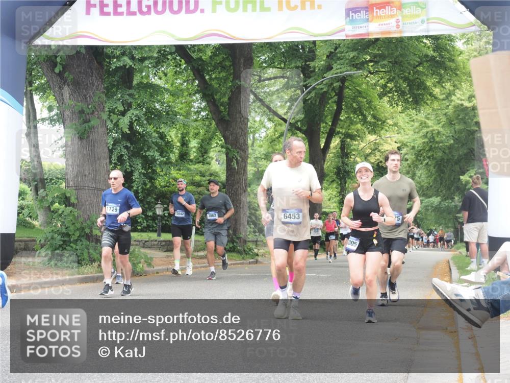 29.06.2025 - hella hamburg halbmarathon KatJ http://msf.ph/oto/8526776 29.06.2025 10:54:00 Zwischen KM18-KM19 1866, 3225, 4066, 5150, 6453 meine-sportfotos.de