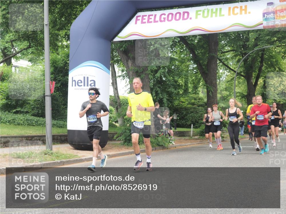 29.06.2025 - hella hamburg halbmarathon KatJ http://msf.ph/oto/8526919 29.06.2025 11:03:24 Zwischen KM18-KM19 1450, 2803, 4218, 5004, 5264, 6314, 6413, 7198 meine-sportfotos.de