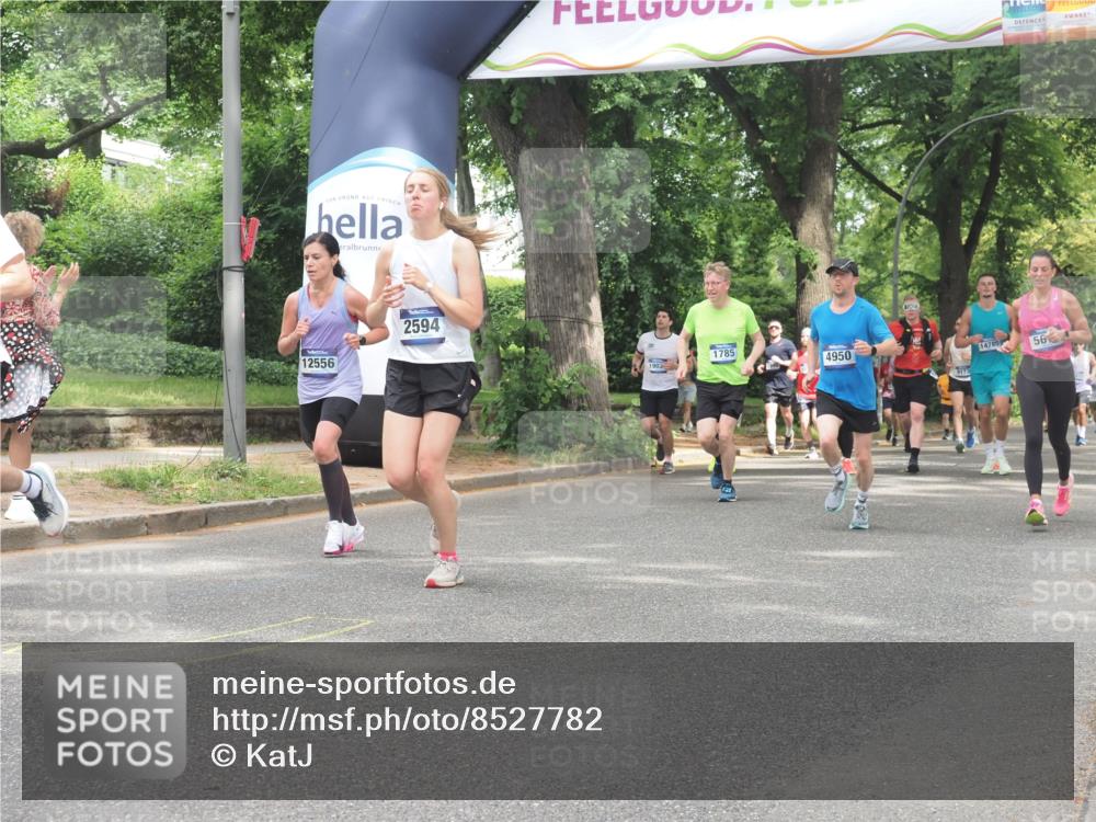 29.06.2025 - hella hamburg halbmarathon KatJ http://msf.ph/oto/8527782 29.06.2025 10:55:02 Zwischen KM18-KM19 1785, 2594, 2852, 4950, 5670, 6014, 7741, 8217 meine-sportfotos.de
