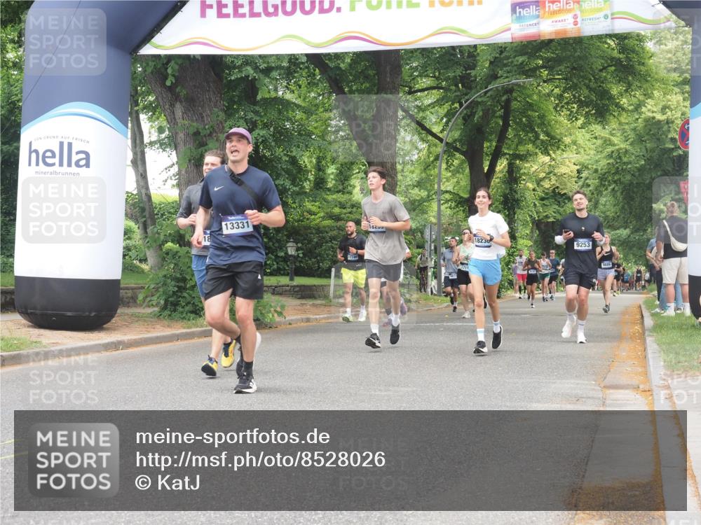 29.06.2025 - hella hamburg halbmarathon KatJ http://msf.ph/oto/8528026 29.06.2025 10:55:16 Zwischen KM18-KM19 5232 meine-sportfotos.de