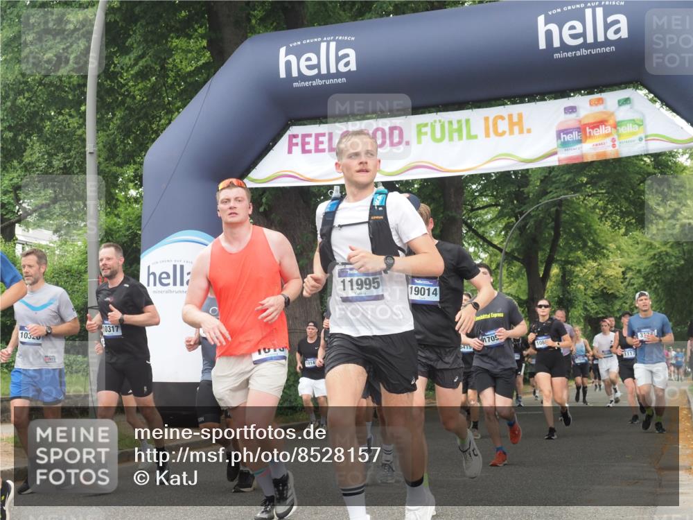 29.06.2025 - hella hamburg halbmarathon KatJ http://msf.ph/oto/8528157 29.06.2025 11:04:21 Zwischen KM18-KM19 1015, 1067, 1641, 2908, 4738, 8554 meine-sportfotos.de
