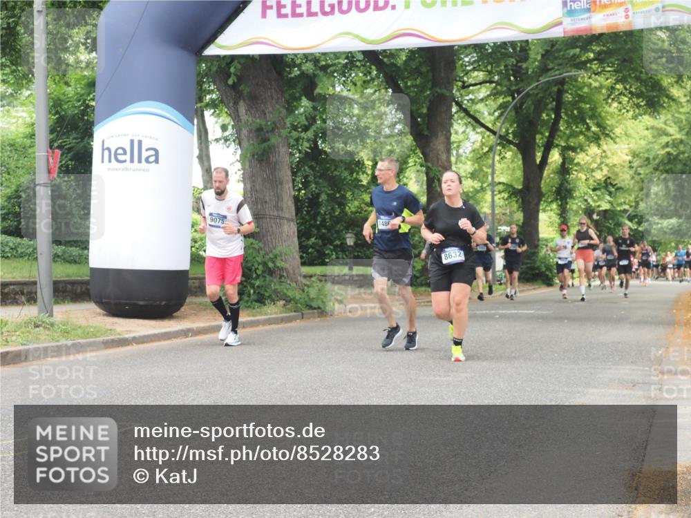 29.06.2025 - hella hamburg halbmarathon KatJ http://msf.ph/oto/8528283 29.06.2025 10:55:32 Zwischen KM18-KM19 4492, 8632 meine-sportfotos.de