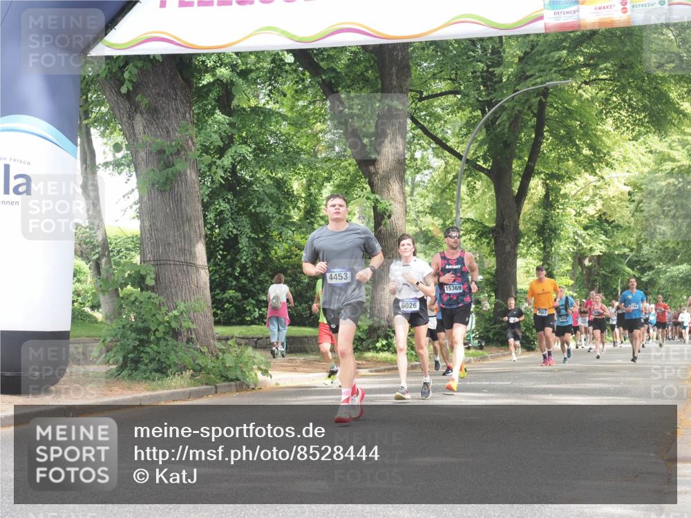 29.06.2025 - hella hamburg halbmarathon KatJ http://msf.ph/oto/8528444 29.06.2025 10:55:41 Zwischen KM18-KM19 1071, 1610, 2281, 3154, 4453, 6026, 6217, 8263 meine-sportfotos.de