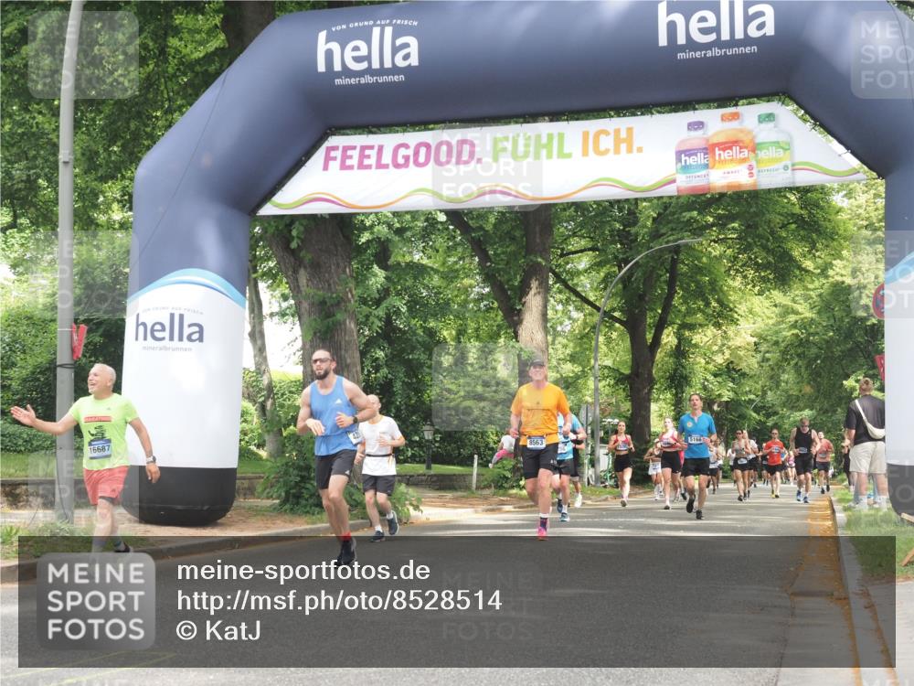 29.06.2025 - hella hamburg halbmarathon KatJ http://msf.ph/oto/8528514 29.06.2025 10:55:46 Zwischen KM18-KM19 1610, 2281, 4453, 6026, 6217, 8563 meine-sportfotos.de