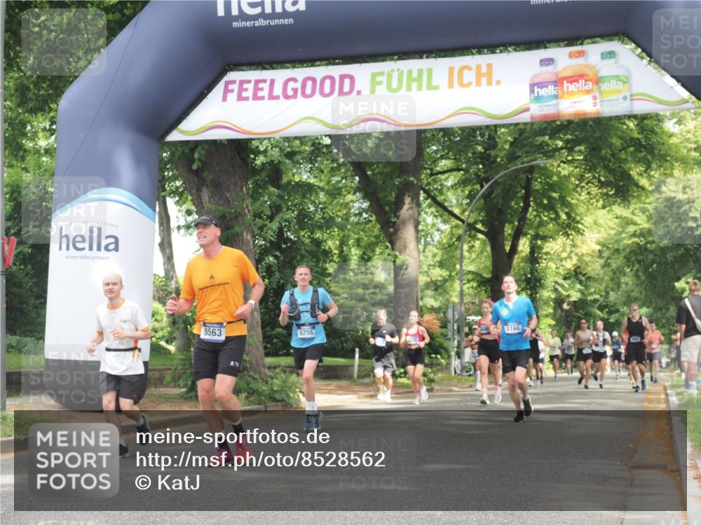 29.06.2025 - hella hamburg halbmarathon KatJ http://msf.ph/oto/8528562 29.06.2025 10:55:48 Zwischen KM18-KM19 1610, 4453, 5166, 6026, 8256, 8563 meine-sportfotos.de