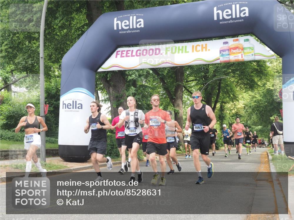 29.06.2025 - hella hamburg halbmarathon KatJ http://msf.ph/oto/8528631 29.06.2025 10:55:55 Zwischen KM18-KM19 1406, 4663, 5166, 6083, 7802, 8256 meine-sportfotos.de
