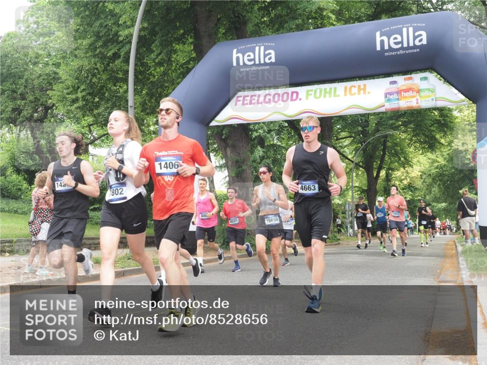 29.06.2025 - hella hamburg halbmarathon KatJ http://msf.ph/oto/8528656 29.06.2025 10:55:57 Zwischen KM18-KM19 1406, 4663, 5176, 6028, 6083, 7802 meine-sportfotos.de