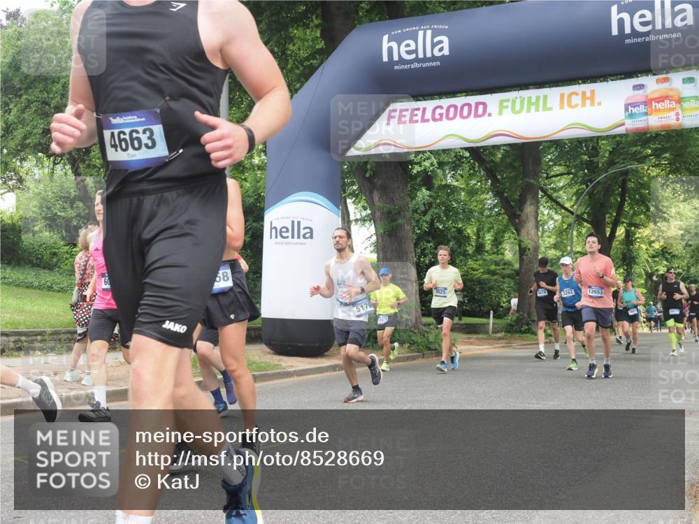 29.06.2025 - hella hamburg halbmarathon KatJ http://msf.ph/oto/8528669 29.06.2025 10:55:58 Zwischen KM18-KM19 1406, 3025, 3262, 4663, 5176, 6028, 6083, 7802 meine-sportfotos.de