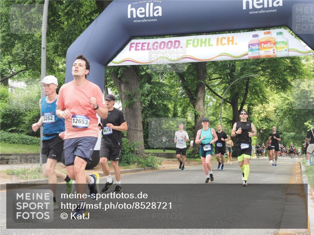 29.06.2025 - hella hamburg halbmarathon KatJ http://msf.ph/oto/8528721 29.06.2025 10:56:01 Zwischen KM18-KM19 1406, 3025, 3262, 4663, 5176, 6028, 6083, 7802 meine-sportfotos.de
