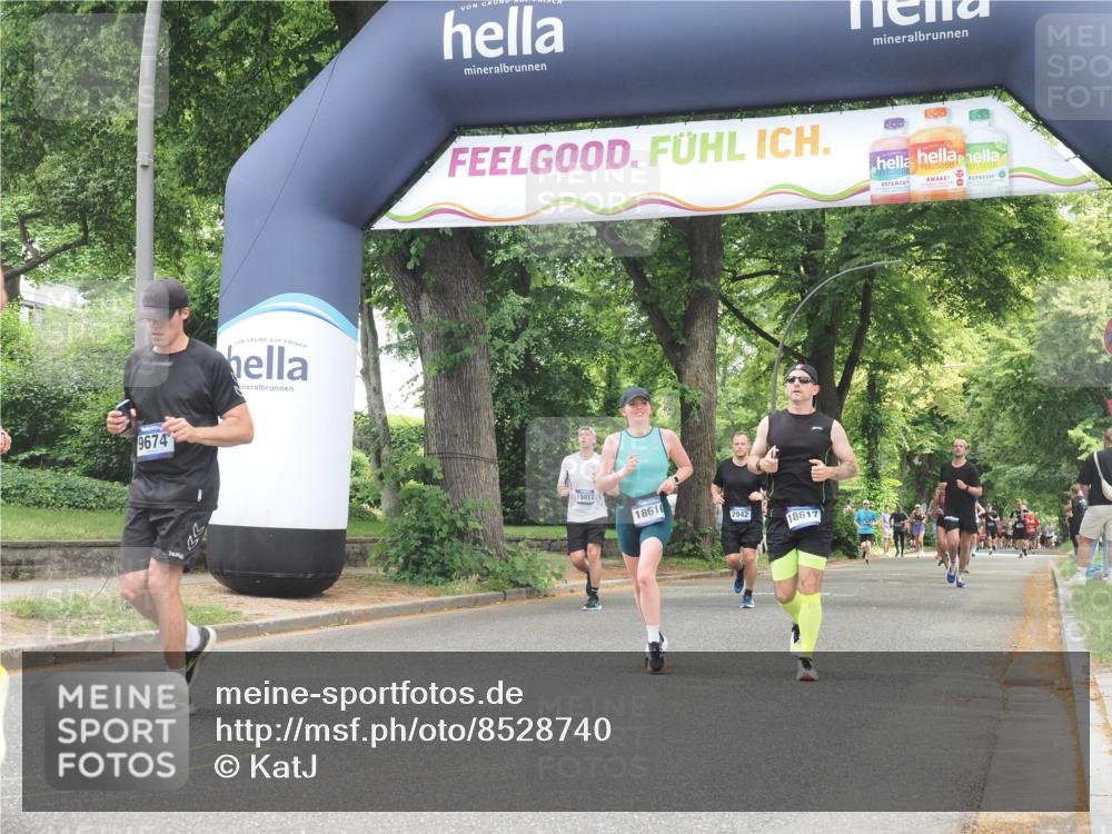 29.06.2025 - hella hamburg halbmarathon KatJ http://msf.ph/oto/8528740 29.06.2025 10:56:02 Zwischen KM18-KM19 1406, 2942, 3025, 3262, 5176, 6028, 6083 meine-sportfotos.de