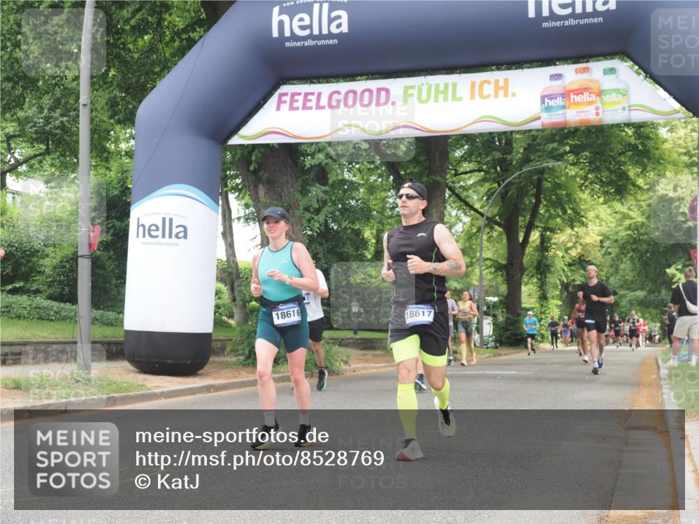 29.06.2025 - hella hamburg halbmarathon KatJ http://msf.ph/oto/8528769 29.06.2025 10:56:03 Zwischen KM18-KM19 2942, 3025, 3262, 5176, 6028, 6083 meine-sportfotos.de