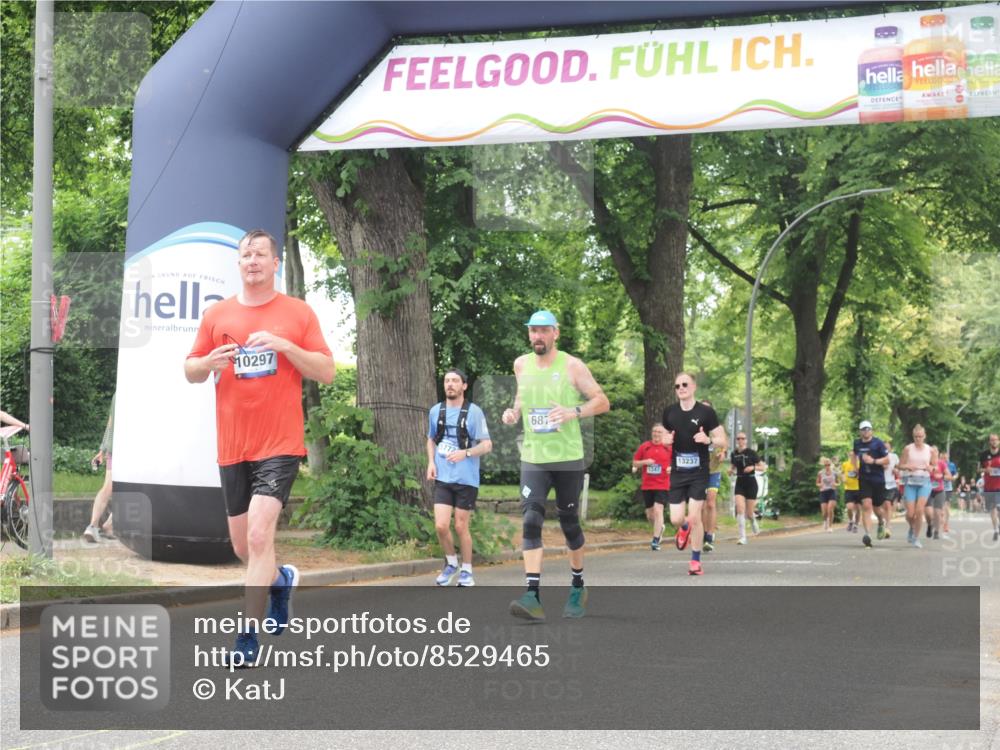29.06.2025 - hella hamburg halbmarathon KatJ http://msf.ph/oto/8529465 29.06.2025 10:56:40 Zwischen KM18-KM19 1745, 1766, 1830, 1850, 2359, 5191, 6664, 6871 meine-sportfotos.de