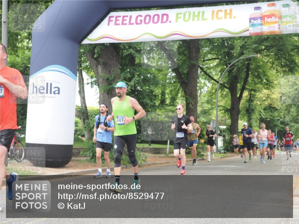 29.06.2025 - hella hamburg halbmarathon KatJ http://msf.ph/oto/8529477 29.06.2025 10:56:41 Zwischen KM18-KM19 1745, 1766, 1830, 1850, 2359, 5191, 6664, 6871 meine-sportfotos.de