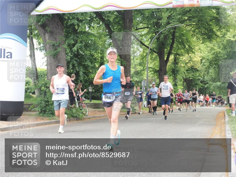 29.06.2025 - hella hamburg halbmarathon KatJ http://msf.ph/oto/8529687 29.06.2025 10:57:00 Zwischen KM18-KM19  meine-sportfotos.de