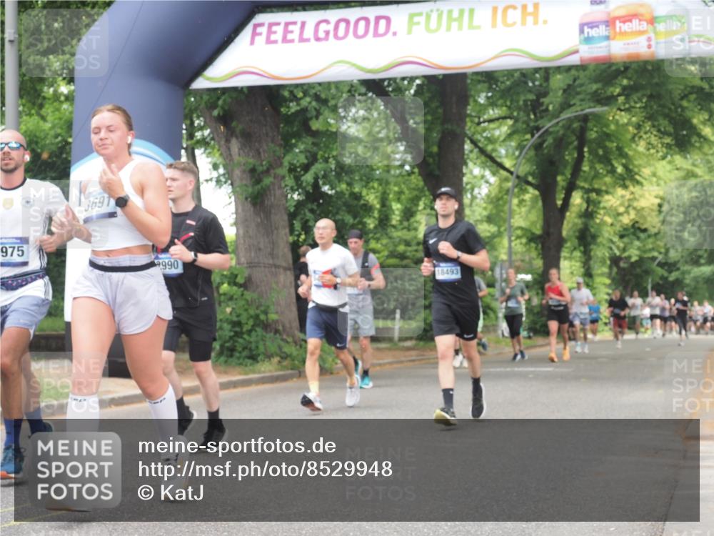 29.06.2025 - hella hamburg halbmarathon KatJ http://msf.ph/oto/8529948 29.06.2025 10:57:24 Zwischen KM18-KM19 1173, 1859, 2990, 3691, 3729, 5423, 7209, 7840 meine-sportfotos.de