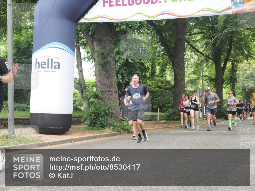 29.06.2025 - hella hamburg halbmarathon KatJ http://msf.ph/oto/8530417 29.06.2025 10:57:58 Zwischen KM18-KM19 1893, 6166 meine-sportfotos.de
