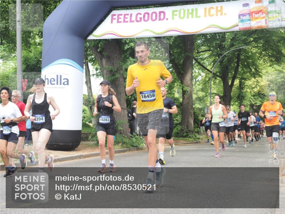 29.06.2025 - hella hamburg halbmarathon KatJ http://msf.ph/oto/8530521 29.06.2025 10:58:04 Zwischen KM18-KM19 1893, 2904, 3176, 4394, 7462 meine-sportfotos.de