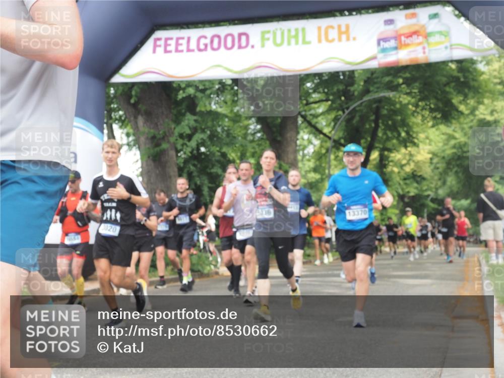 29.06.2025 - hella hamburg halbmarathon KatJ http://msf.ph/oto/8530662 29.06.2025 10:58:15 Zwischen KM18-KM19 1020, 1051, 1981, 3020, 4583, 5036, 7017, 7257, 7277, 7809, 7810, 8275 meine-sportfotos.de