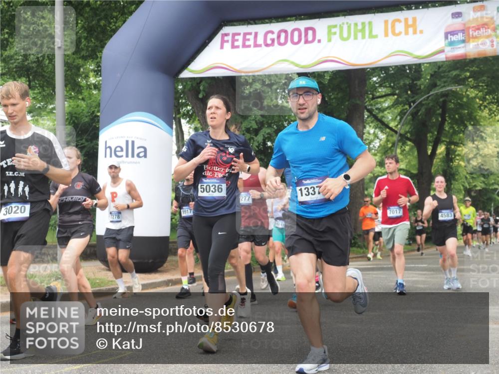 29.06.2025 - hella hamburg halbmarathon KatJ http://msf.ph/oto/8530678 29.06.2025 10:58:16 Zwischen KM18-KM19 1020, 1051, 1981, 3020, 4583, 5036, 7017, 7257, 7277, 7278, 7809, 7810, 8275 meine-sportfotos.de