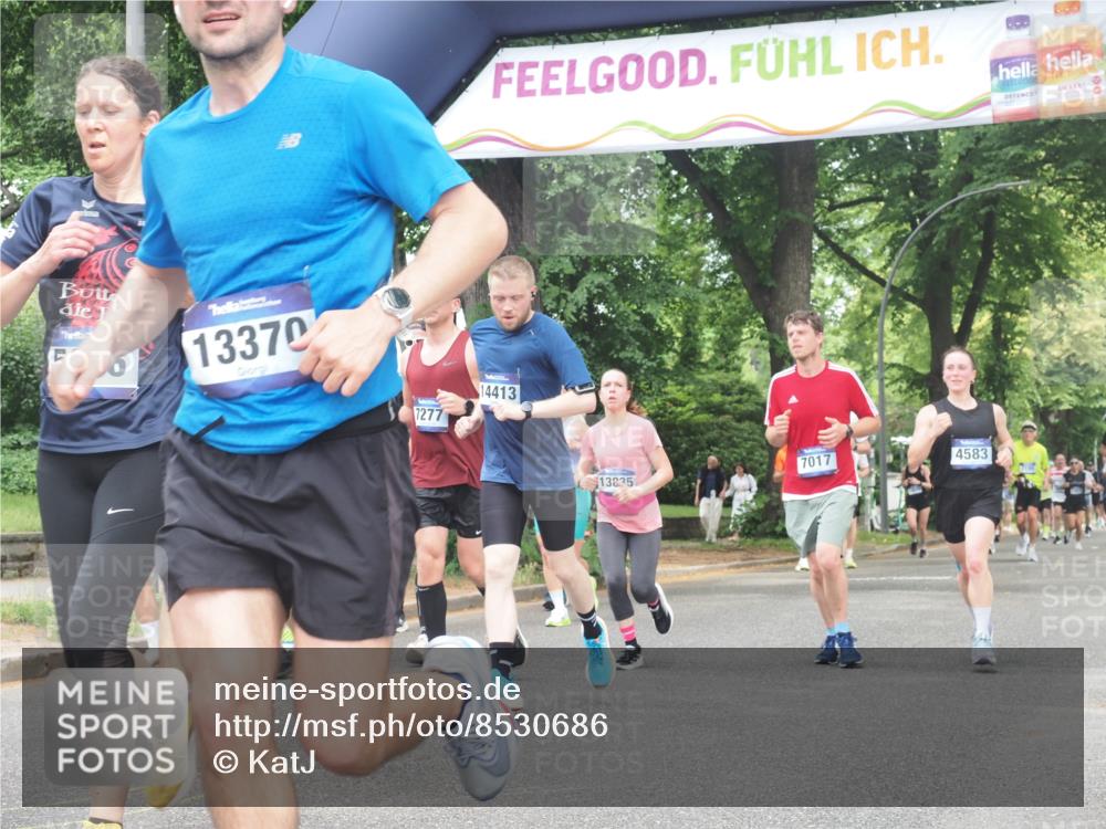 29.06.2025 - hella hamburg halbmarathon KatJ http://msf.ph/oto/8530686 29.06.2025 10:58:16 Zwischen KM18-KM19 1020, 1051, 1981, 3020, 4583, 5036, 7017, 7257, 7277, 7278, 7809, 7810, 8275 meine-sportfotos.de