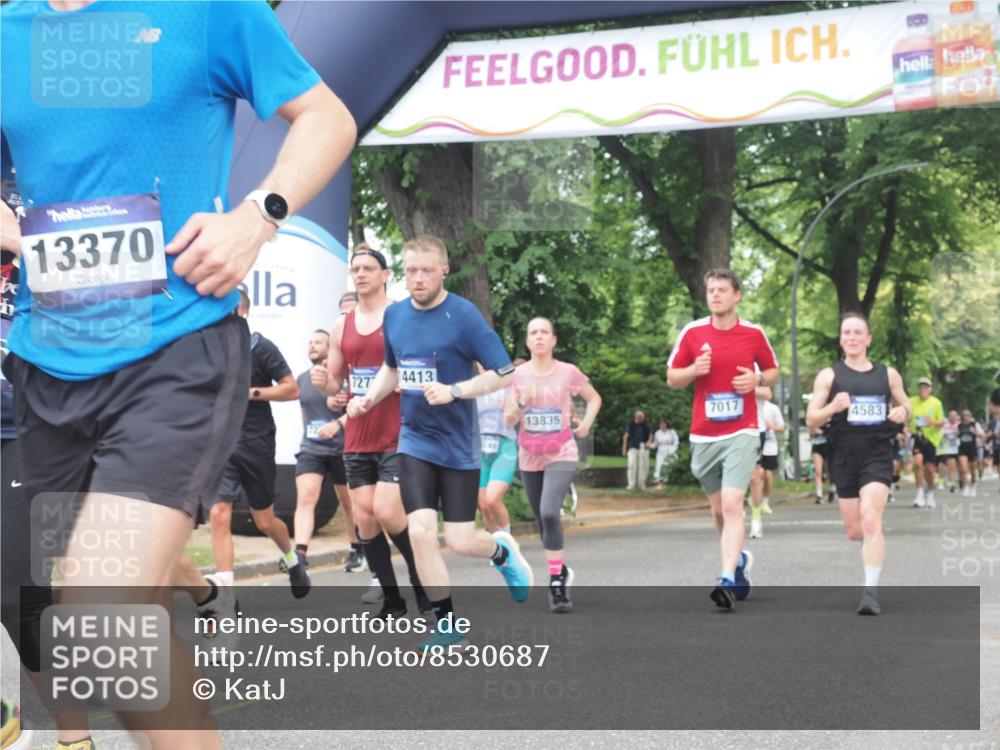 29.06.2025 - hella hamburg halbmarathon KatJ http://msf.ph/oto/8530687 29.06.2025 10:58:16 Zwischen KM18-KM19 1020, 1051, 1981, 3020, 4583, 5036, 7017, 7257, 7277, 7278, 7809, 7810, 8275 meine-sportfotos.de