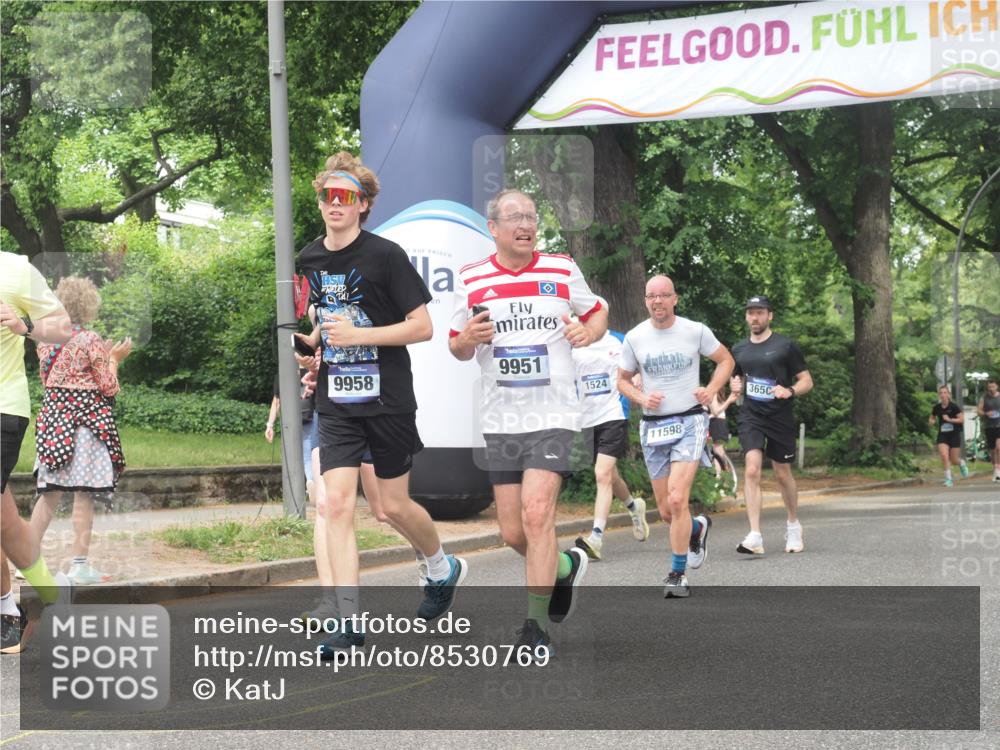 29.06.2025 - hella hamburg halbmarathon KatJ http://msf.ph/oto/8530769 29.06.2025 10:58:29 Zwischen KM18-KM19 1245, 1524, 2309, 2427, 3650, 5069, 7195 meine-sportfotos.de