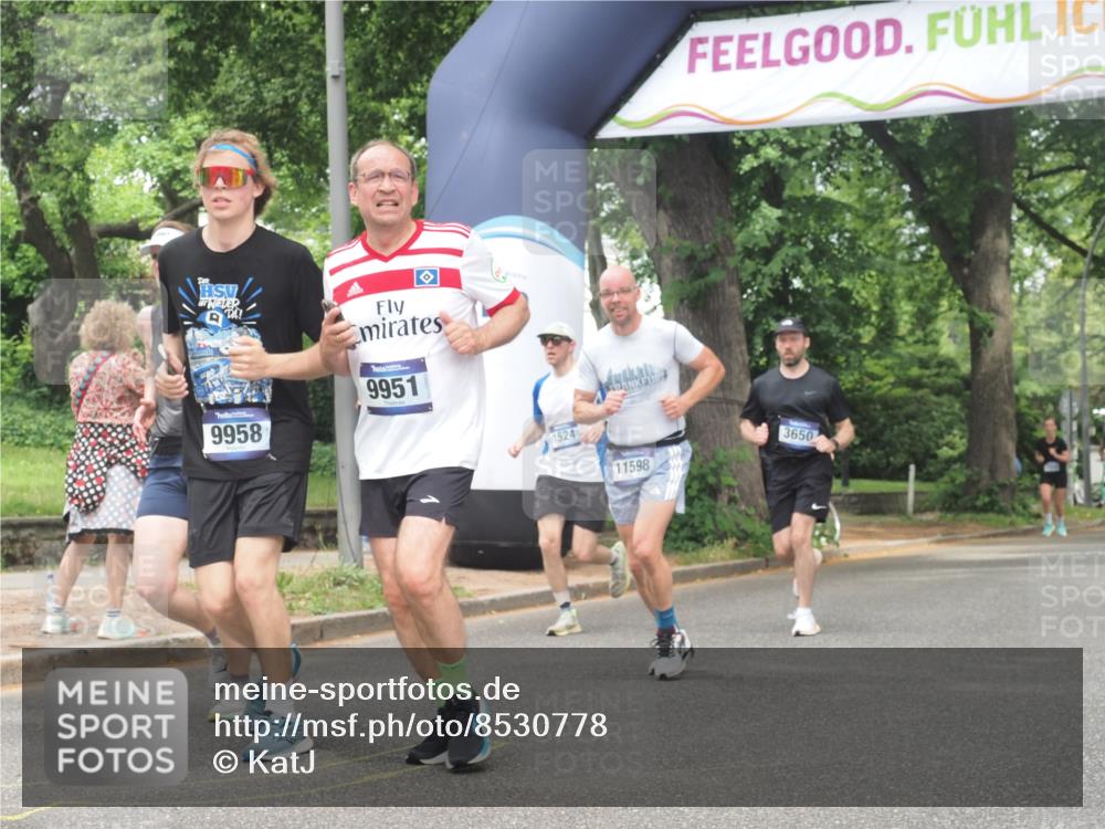 29.06.2025 - hella hamburg halbmarathon KatJ http://msf.ph/oto/8530778 29.06.2025 10:58:30 Zwischen KM18-KM19 1245, 1524, 2309, 2427, 3650, 5069 meine-sportfotos.de
