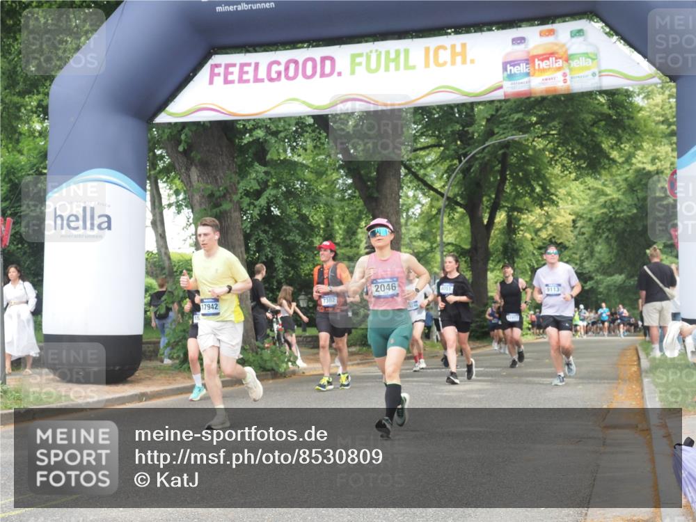 29.06.2025 - hella hamburg halbmarathon KatJ http://msf.ph/oto/8530809 29.06.2025 10:58:35 Zwischen KM18-KM19 1524, 2046, 3650, 5069, 7873, 8051 meine-sportfotos.de