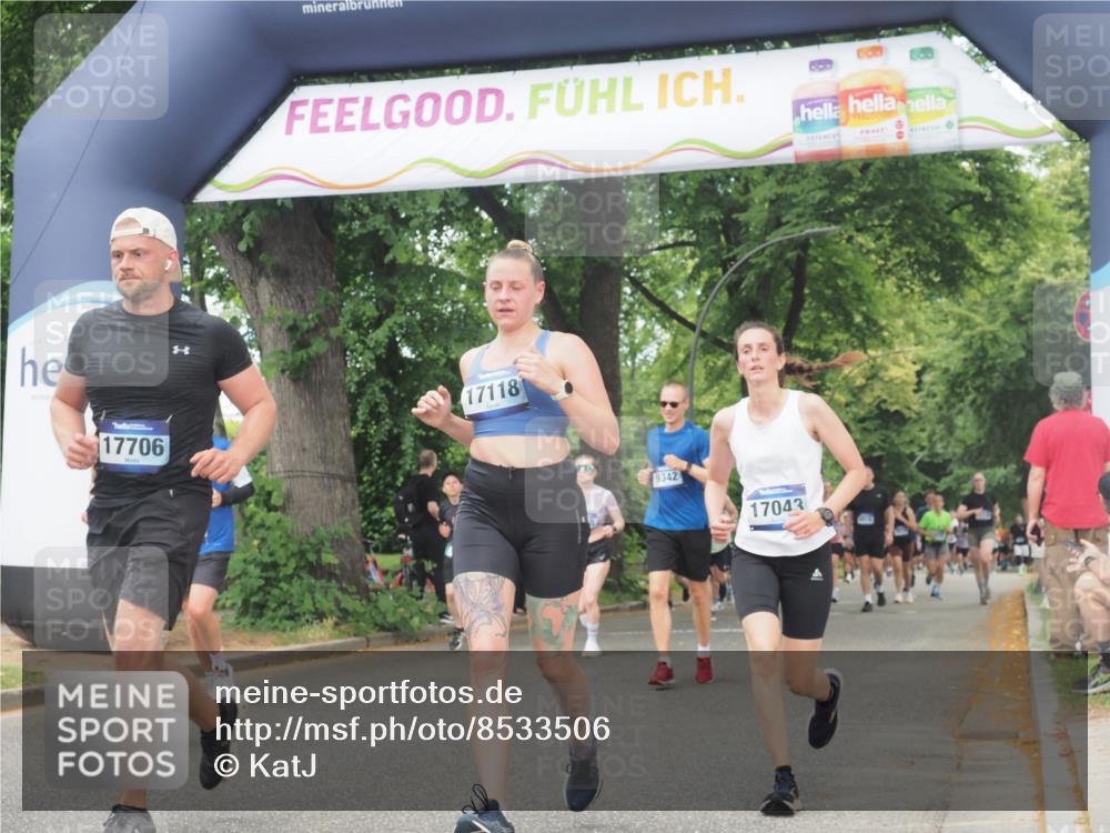 29.06.2025 - hella hamburg halbmarathon KatJ http://msf.ph/oto/8533506 29.06.2025 11:16:58 Zwischen KM18-KM19 1154, 5258, 5260, 5783, 7816, 8141 meine-sportfotos.de