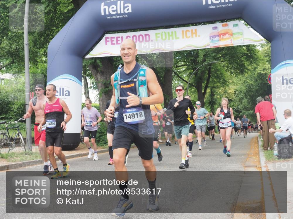 29.06.2025 - hella hamburg halbmarathon KatJ http://msf.ph/oto/8533617 29.06.2025 11:17:26 Zwischen KM18-KM19 1029, 2838, 4365, 4605, 5123, 5126, 6261, 6746, 6999, 7029 meine-sportfotos.de