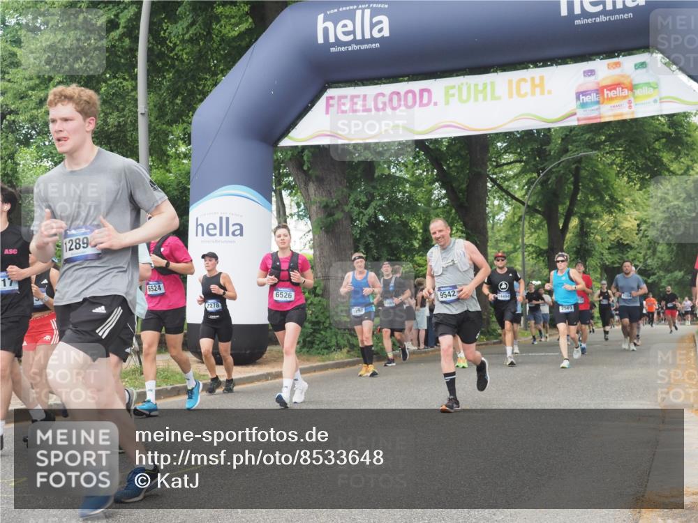 29.06.2025 - hella hamburg halbmarathon KatJ http://msf.ph/oto/8533648 29.06.2025 11:17:32 Zwischen KM18-KM19 1029, 1298, 1844, 2000, 2838, 3786, 4365, 4605, 5123, 5126, 6524, 6526, 6717, 6999 meine-sportfotos.de