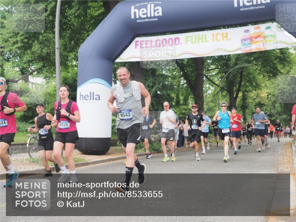 29.06.2025 - hella hamburg halbmarathon KatJ http://msf.ph/oto/8533655 29.06.2025 11:17:33 Zwischen KM18-KM19 1298, 1844, 2000, 2278, 2569, 2838, 3786, 4365, 5123, 5126, 6524, 6526, 6717, 6999 meine-sportfotos.de