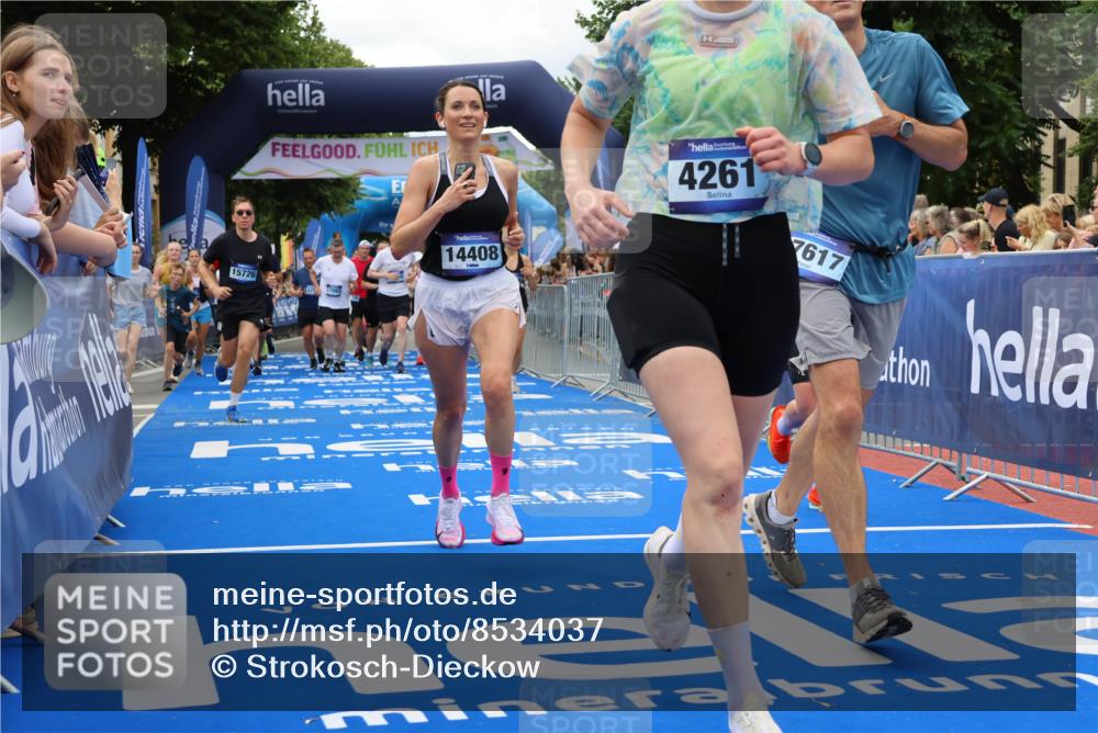 29.06.2025 - hella hamburg halbmarathon Strokosch-Dieckow http://msf.ph/oto/8534037 29.06.2025 10:57:06 Ziel 1387, 1485, 1877, 4167, 4261, 4299, 4940, 9884, 11143, 11612, 11638, 13691, 13750, 14139, 14408, 14588, 15110, 15664, 15726, 16470, 16909, 17617, 17660, 17993, 18208, 18719, 19091, 19184 meine-sportfotos.de