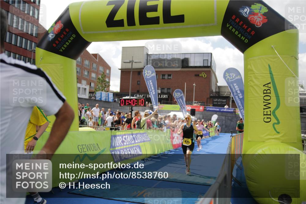 10.08.2025 - GEWOBA Citytriathlon Bremen H.Heesch http://msf.ph/oto/8538760 10.08.2025 11:43:47 Ziel 201, 455, 475 meine-sportfotos.de