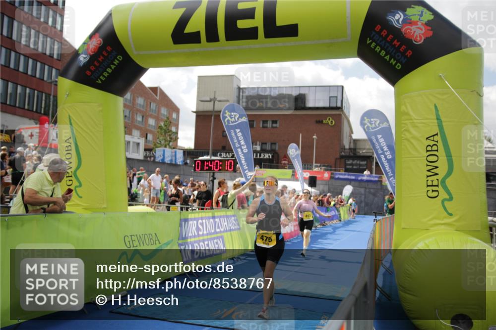 10.08.2025 - GEWOBA Citytriathlon Bremen H.Heesch http://msf.ph/oto/8538767 10.08.2025 11:43:47 Ziel 201, 455, 475 meine-sportfotos.de
