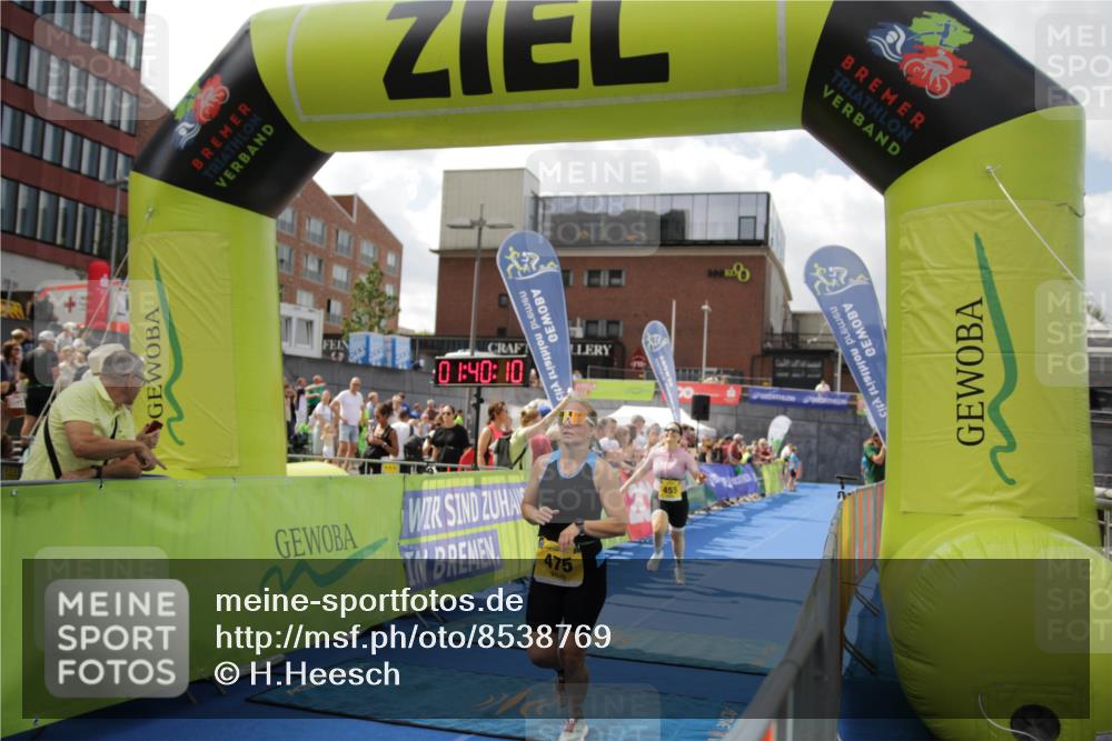 10.08.2025 - GEWOBA Citytriathlon Bremen H.Heesch http://msf.ph/oto/8538769 10.08.2025 11:43:48 Ziel 201, 455, 475 meine-sportfotos.de