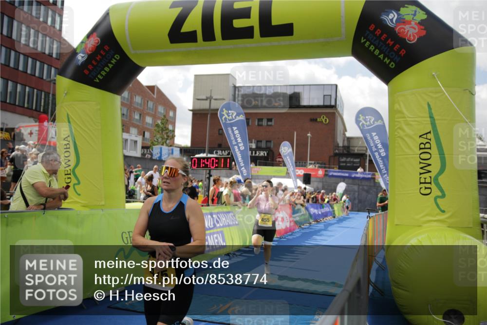 10.08.2025 - GEWOBA Citytriathlon Bremen H.Heesch http://msf.ph/oto/8538774 10.08.2025 11:43:48 Ziel 201, 455, 475 meine-sportfotos.de
