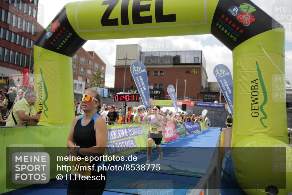 10.08.2025 - GEWOBA Citytriathlon Bremen H.Heesch http://msf.ph/oto/8538775 10.08.2025 11:43:48 Ziel 201, 455, 475 meine-sportfotos.de