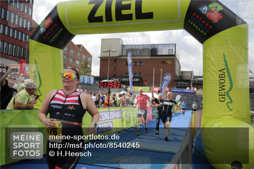 10.08.2025 - GEWOBA Citytriathlon Bremen H.Heesch http://msf.ph/oto/8540245 10.08.2025 11:42:40 Ziel 139, 235, 447, 476 meine-sportfotos.de