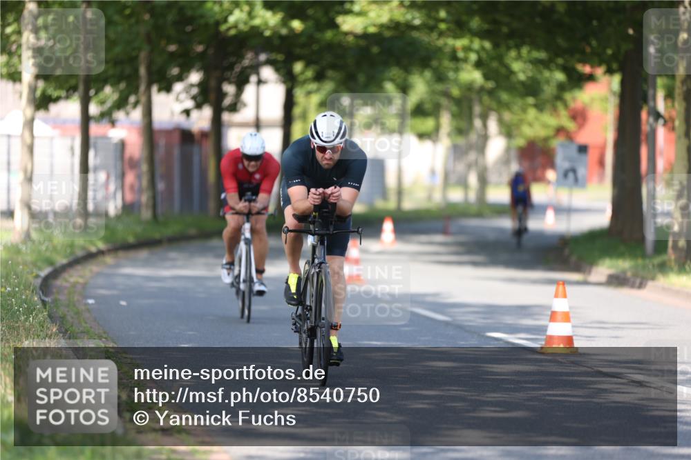 10.08.2025 - GEWOBA Citytriathlon Bremen Yannick Fuchs http://msf.ph/oto/8540750 10.08.2025 10:29:41 Radfahren 509 meine-sportfotos.de