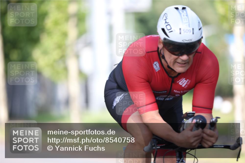 10.08.2025 - GEWOBA Citytriathlon Bremen Yannick Fuchs http://msf.ph/oto/8540758 10.08.2025 10:29:43 Radfahren  meine-sportfotos.de