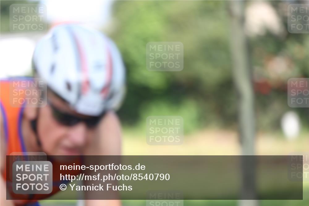 10.08.2025 - GEWOBA Citytriathlon Bremen Yannick Fuchs http://msf.ph/oto/8540790 10.08.2025 10:30:30 Radfahren 377, 441, 471 meine-sportfotos.de